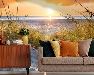 Rabat Zonsopgang op het strand van de Baltische Zee.