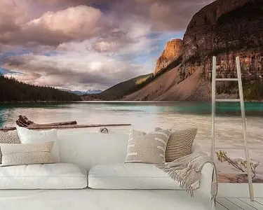 Moraine Lake near the waterfall Wysoka jakość