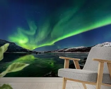 Noorderlicht, Poollicht of Auroroa Borealis in de nachthemel in Noord-Noorwegen Ekspresowa dostawa