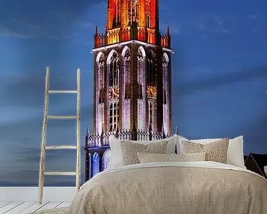 Rood-wit-blauwe Domtoren in Utrecht tijdens de start van de Tour de France 2015 Tylko dziś