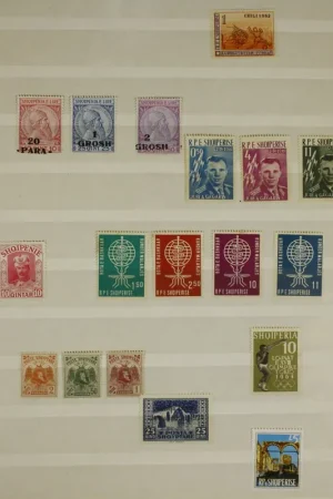 Albanie, Partijtje Wyprzedaż