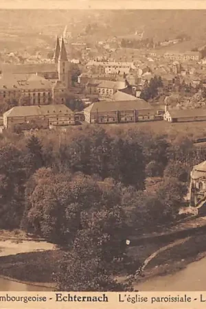 Autentyczny Luxemburg Echternach L'eglise paroissiale - La Basilique - Le Parc Petite Suisse Luxembourgeoise 1930 Luxembourg Europa HC58844