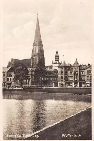 Rabat Duitsland Schwerin i. Mecklenburg Pfaffenteich Deutschland Europa HC56941