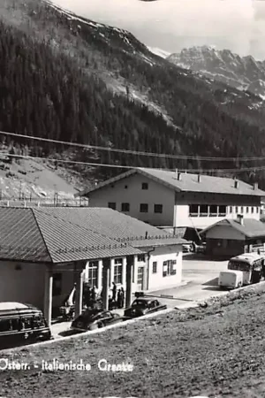 Oostenrijk Italië Osterr. - Italienische Grense Brennerpas Bus Autop Douane Österreich Austira Italia Europa HC53896 Oferta