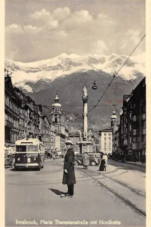 Oostenrijk Innsbruck Maria Theresienstrase mit Nordkette Trolleybus en agent bus 1954 Österreich Austria Europa HC53596 Darmowa dostawa