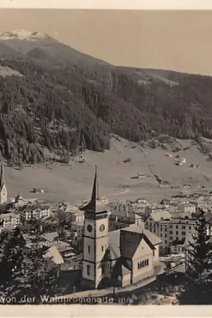 Tylko dziś Zwitserland Davos Kath. Kirche von der Waldpromenade aus 1932 Schweiz Switzerland Europa HC53346
