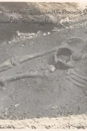 Oferta limitowana Italië Prehistorisch skelet ontdekt op 12 september 1894 Barina Grande Balze Rosse Grimaldi Vestiniglia Italia Europa HC52607