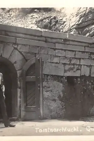 Zwitserland Bad Ragaz Taminaschlucht Quelleingang Schweiz Switzerland Europa HC51381 Bezpieczna płatność