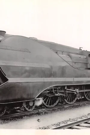 Premium Frankrijk Locomotive 230 K Tender 35 B S.N.C.F. Diesel treinen Spoorwegen France Europa HC47782