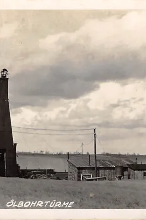 Oostenrijk Zistersdorf Niederösterreich Olbohrturme Olieboortoren Fotokaart Österreich Austria Europa HC45489 Tani