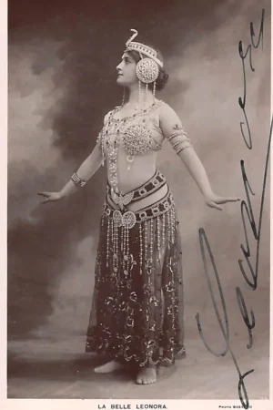 Frankrijk Casino de Paris Night Club La belle Leonora Gesigneerd Theater Vintage France Europa HC43181 Rabat