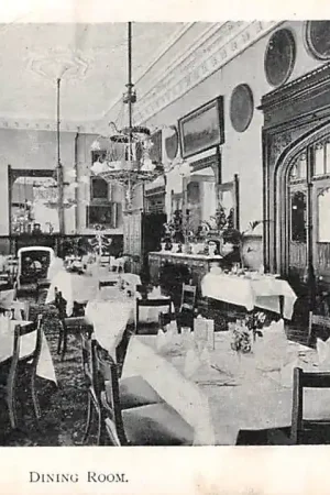Rabat Engeland London Arundel Hotel Victoria Embankment W.C. Dining Room Reclame 1914 England Europa HC43101