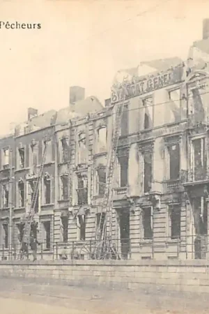 Nowość België Luik Liege Quai des Pecheurs Beschadigde huizen door het oorlogsgeweld WO1 1914-1918 EuropaHC42119