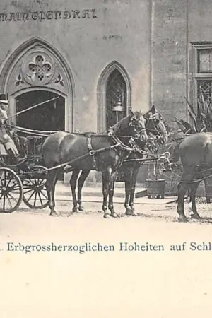 Luxemburg I.I.K.K. Erbgrossherzoglichen Hoheiten auf Schloss Berg 1900 Paard en wagen Koningshuis Luxembourg Europa HC41561 Zamów teraz
