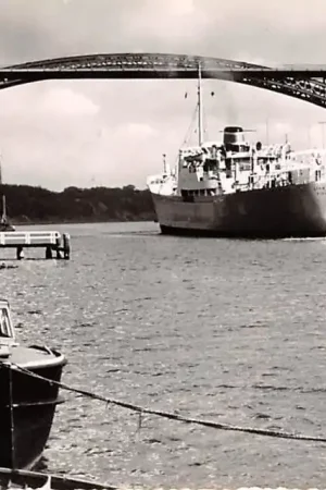 Duitsland Kiel Noord-Ostsee-Kanal Levensouer Hochbrucke 1960 Schepen Scheepvaart Deutschland Europa HC40818 Rabat