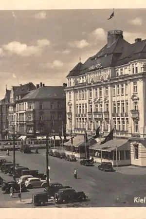 Duitsland Kiel Hansa Hotel 1944 Auto Tram Deutschland Europa HC40813 Tani
