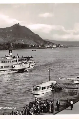 Duitsland Godesberg Rhein ufer mit Drachenfels u. Wolkenburg Raderboort Binnenvaart schepen Scheepvaart Deutschland Europa HC39423 Wysoka jakość
