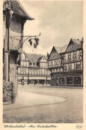 Zamów teraz Duitsland Wolfenbüttel Am Ratskeller Deutschland Europa HC39387