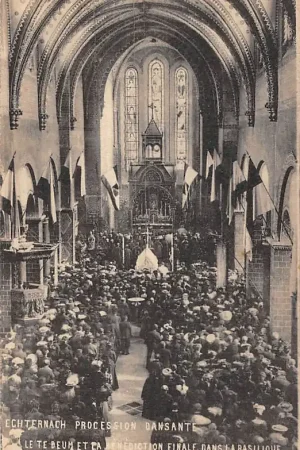 Najlepsza cena Luxemburg Echternach Procession dansante Le Te Deum et la Benediction Finale dans la Basilique Luxembourg Europa HC39326