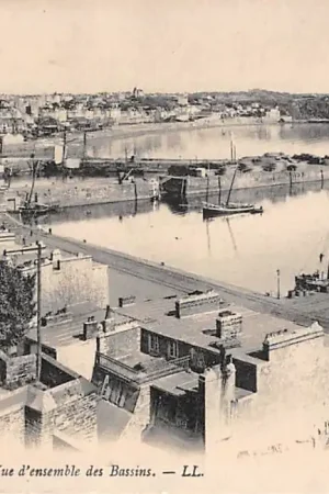 Frankrijk Granville Vue d'ensemble des Bassins France Europa HC35649 Darmowa dostawa