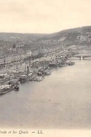Nowość Frankrijk Rouen La Cathedrale et les Quais Schepen Scheepvaart France Europa HC35060