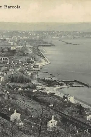 Nowość Italië Panorama di Trieste e Barcola Italia Europa HC35043