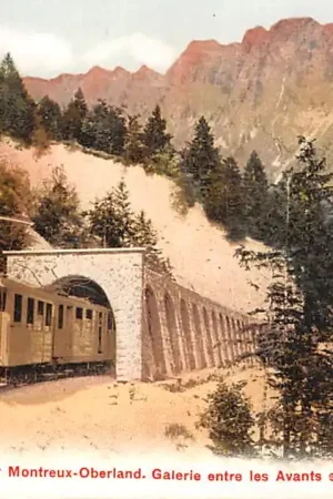 Zwitserland Chemin de fer Montreux - Oberland. Galerie entre les Avants et le Grand Tunnel Spoorwegen Treinen Schweiz Suisse Switzerland Europa HC34785 Wyprzedaż
