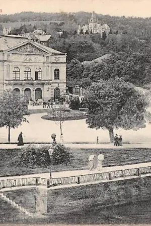 Wyprzedaż Duitsland Baden-Baden Eingang i.d. Lichtenthaler Allee mit Theater und Schloss Venningen Deutschland Europa HC34688
