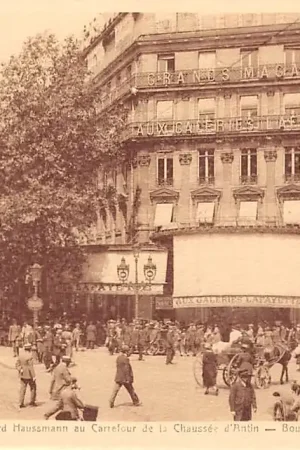 Nowość Frankrijk Paris Le Boulevard Haussmann au Carrefour de la Chaussee d'Antin Auto France Europa HC34427