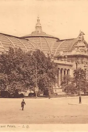 Frankrijk Paris Grand Palais met tram France Europa HC34422 Popularny