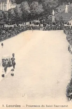 Frankrijk Lourdes Procession du Saint Sacremant 1927 France Europa HC33843 Ekspresowa dostawa