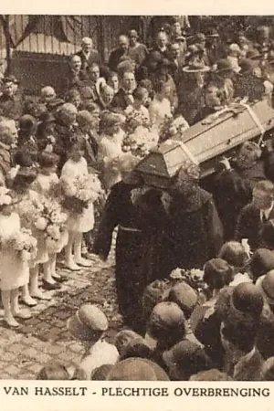 België Hasselt Het Heilig Paterke van Hasselt - plechtige overbrenging van het gebeente Europa HC31105 Kup teraz