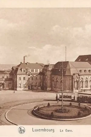 Popularny Luxemburg Luxembourg La Gare Station Tram Spoorwegen Europa HC29772