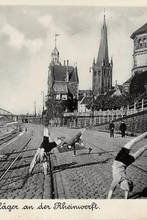 Duitsland Düsseldorf Radshlager an der Rheinufer Deutschland Europa HC26980 Zwrot pieniędzy