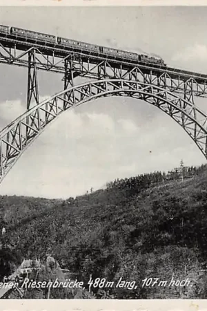 Oferta Duitsland Bergisch land Mungstener Riesenbrucke met stoomtrein Spoorwegen Treinen Deutschland Europa HC24460