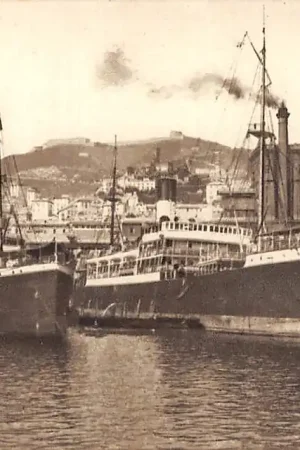 Popularny Italië Genova Il Porto Haven met schepen Scheepvaart Italia Europa HC24414