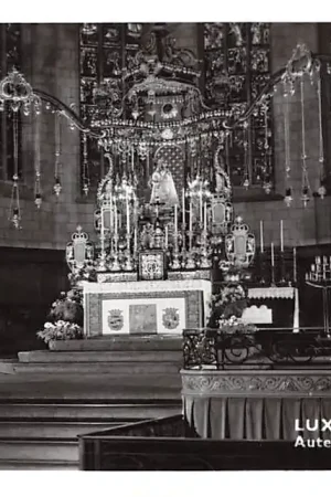 Bezpieczna płatność Luxemburg Luxembourg Cathedrale Autel de N.-D. Fotokaart 1956 Europa HC24311