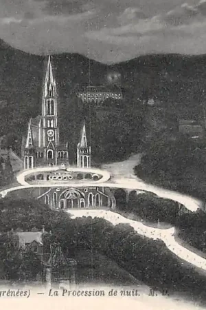 Premium Frankrijk Lourdes La Procession de nuit France Europa HC21033