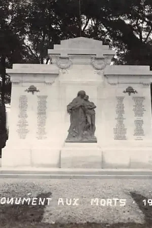 België Vilvoorde Monument aux Morts 1914-1918 Fotokaart WO1 Militair Europa HC19082 Niska cena