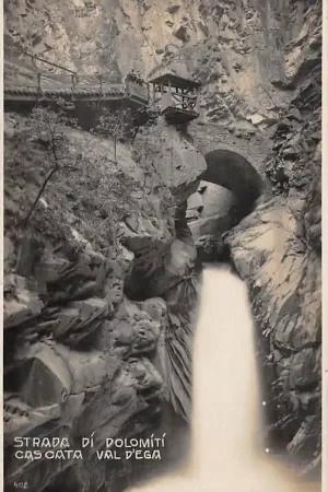 Italië Bolzano Strada Di Dolomiti Cascata Val D'ega Fotokaart Italia Europa HC16571 Premium