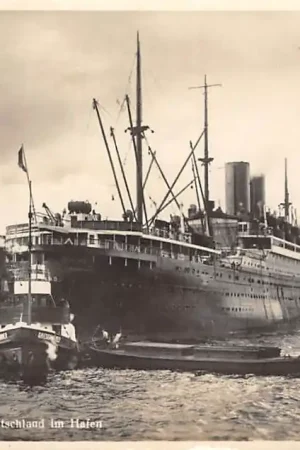 Bezpieczna płatność Duitsland Hamburg Dampfer Deutschland im Hafen met sleepboot Griesenwalder Fotokaart Schepen Scheepvaart Europa HC13320