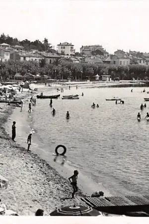Zwrot pieniędzy Frankrijk Ste-Maxine-sur-mer La Plage Strand en zee France 1938 HC7352