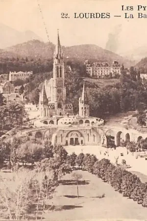 Oferta Frankrijk Lourdes La Basilique, vue plongeante France Europa HC5782