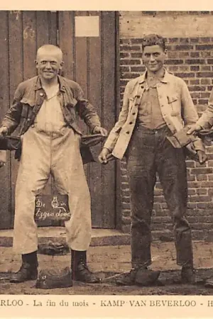 Belgie Beverloo Militair Kamp Het laatste der maand Soldaten zijn platzak Leopoldsburg Bourg-Leopold Europa HC5417 Zamów teraz