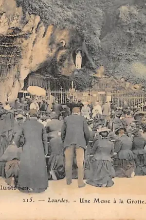 Frankrijk Lourdes Une Messe al la Grotte France Europa 1905 HC1294 Wyprzedaż