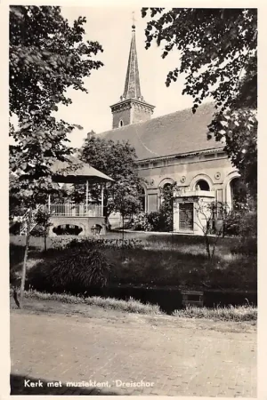 Oryginalny Dreischor Kerk met muziektent 1951 Brouwershaven Schouwen-Duiveland HC61666