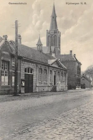 Promocja Rijsbergen N.B. Gemeentehuis en Kerk Noord-Brabant HC61628