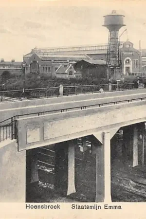 Hoensbroek Staatsmijn Emma 1933 Heerlen Limburg Mijn Watertoren Emplacement Spoorwegen HC61612 Ekspresowa dostawa