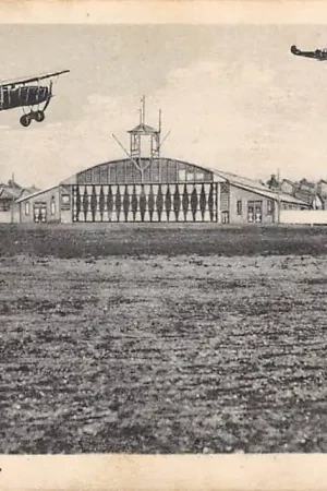 Promocja Soesterberg Vliegkamp met Fokker vliegtuigen 609 en 493 Vliegveld Luchtvaart Soest HC28166