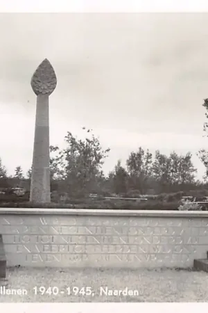 Naarden Monument voor Gevallenen 1940-1945 WO2 HC27920 Autentyczny